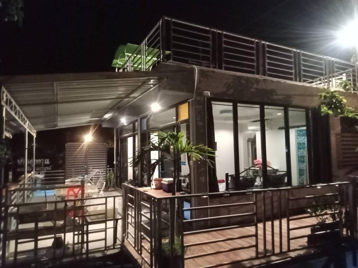 บ้านแช่มช้อย カオコー エクステリア 写真