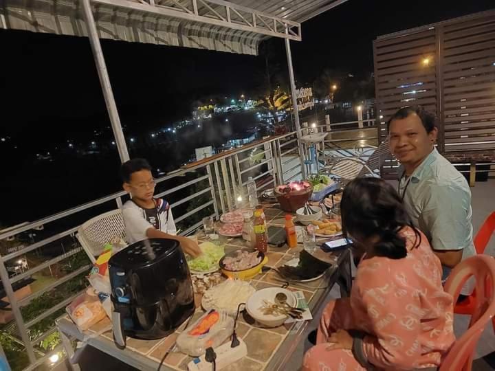 บ้านแช่มช้อย カオコー エクステリア 写真